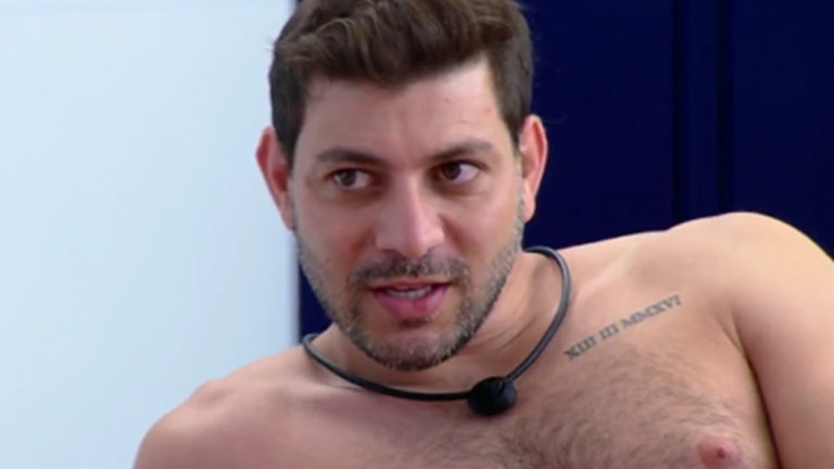 Iguais Caio Afiune comenta semelhança participante do BBB 25