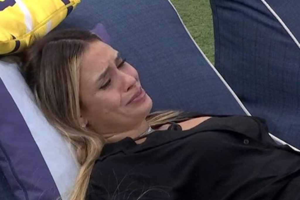 Bbb21 Sarah Chora E Desabafa Eu Queria Ir Embora