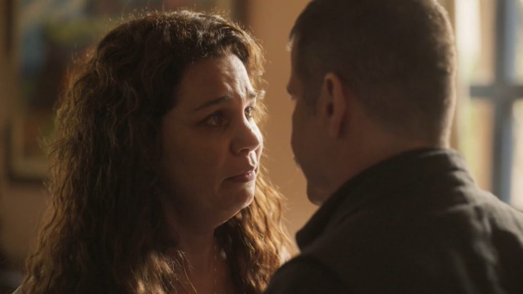 Maria Bruaca (Isabel Teixeira) e Tenório (Murilo Benício) em 'Pantanal' (Reprodução/TV Globo)