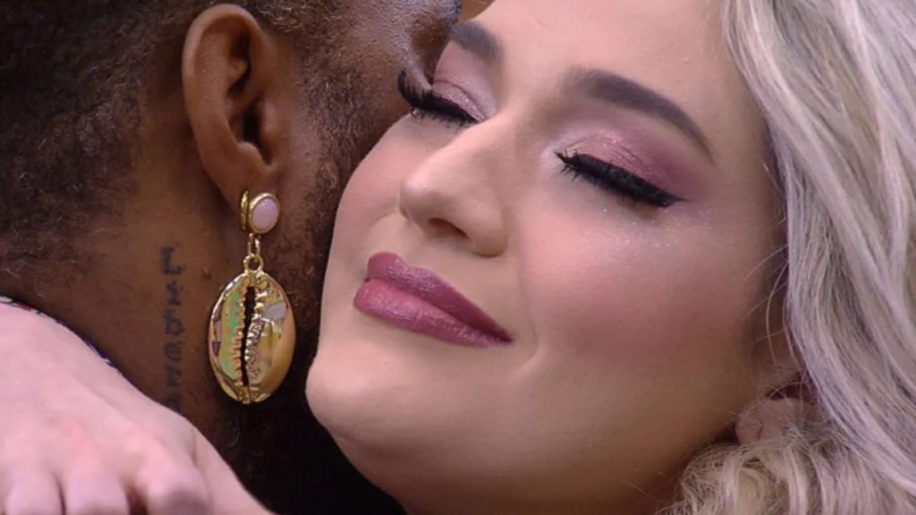 Fred Nicácio e Marília (Reprodução/Globo)