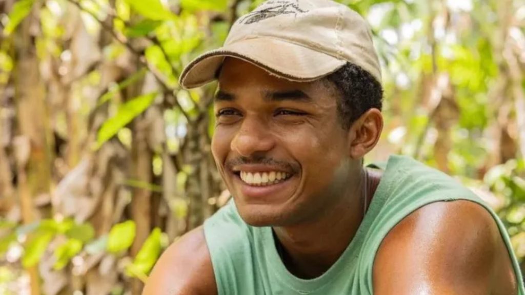 João Pedro (Juan Paiva) em 'Renascer'