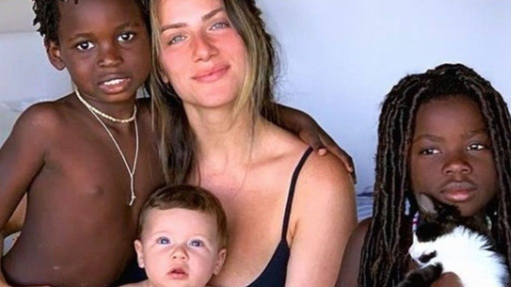 Giovanna Ewbank, Titi e Bless - Reprodução/Instagram