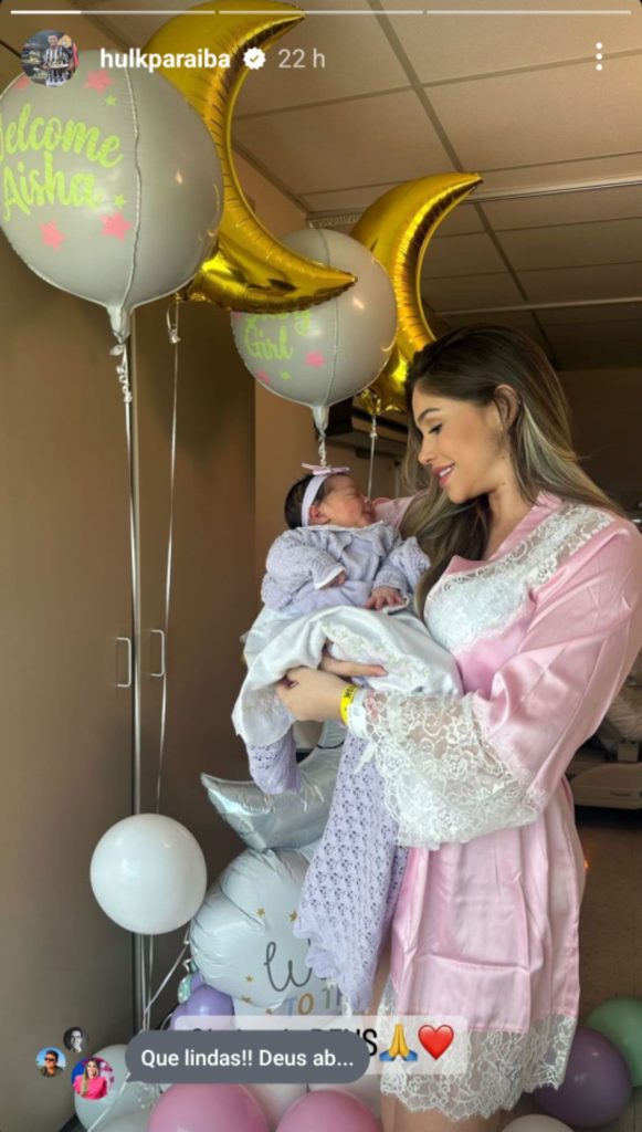 Camila Angelo e a filha, Aisha - Reprodução/Instagram