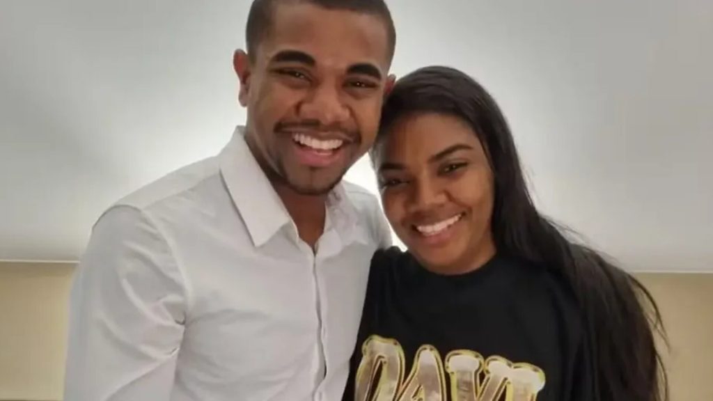 Davi Brito e irmã, Raquel Brito