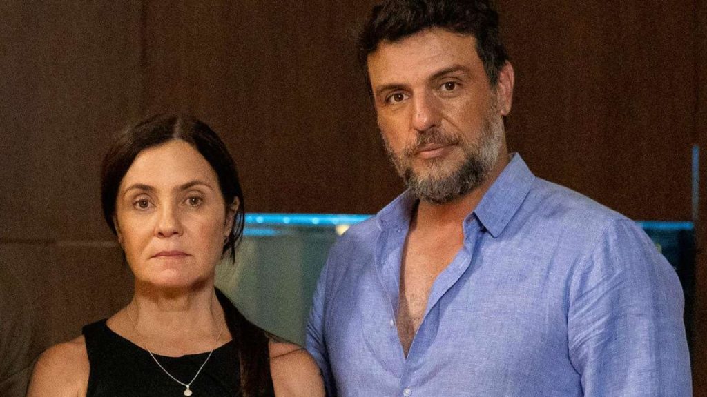 Mércia e Molina em 'Mania de Você' - Reprodução/TV Globo