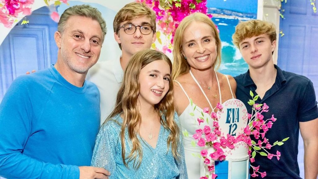 Angélica, Luciano Huck, Eva, Benício e Joaquim - Reprodução/Instagram