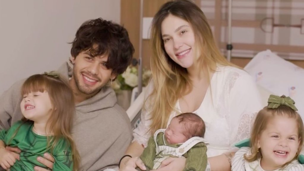 Virginia Fonseca e Zé Felipe com os filhos, Maria Alice, José Leonardo e Maria Flor