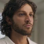 Mavi (Chay Suede) em "Mania de Você" - Reprodução/Globo