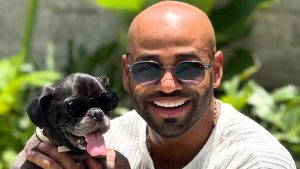 Cezar Black com o seu cachorro Rocco - Reprodução/Instagram